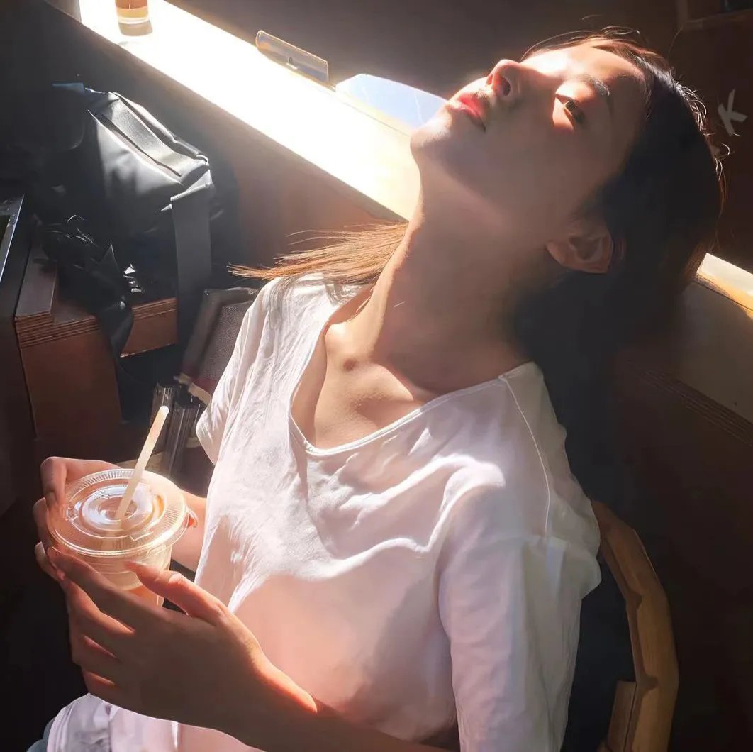小锅盖离婚